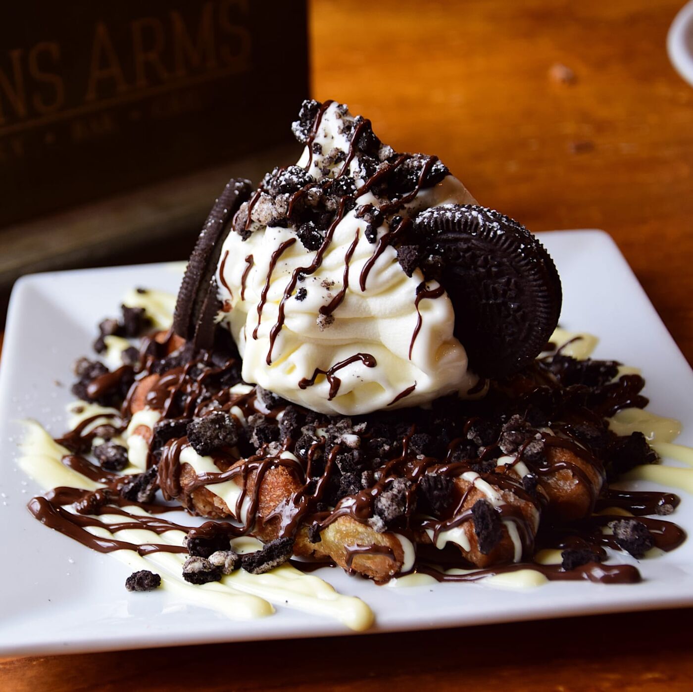 Oreo churros dessert